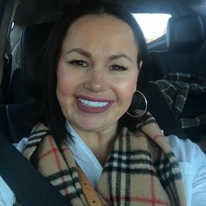 Meet your Posher, Buffy